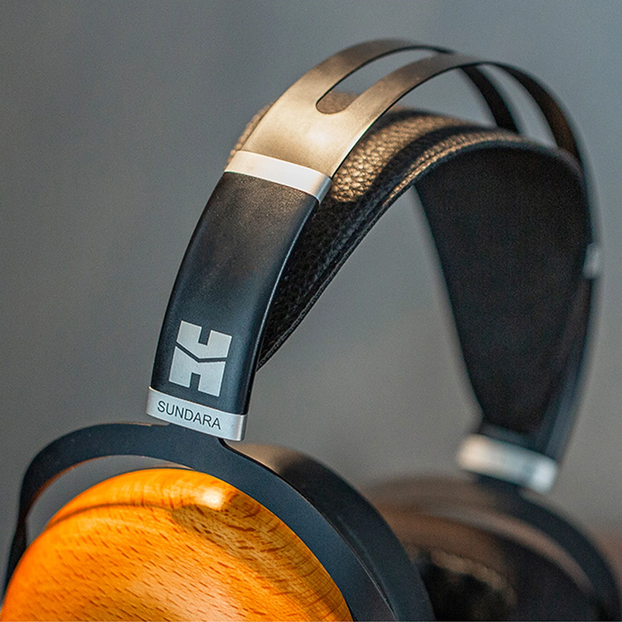 HIFIMAN Sundara Closed-Back Planar Headphones - Image 3