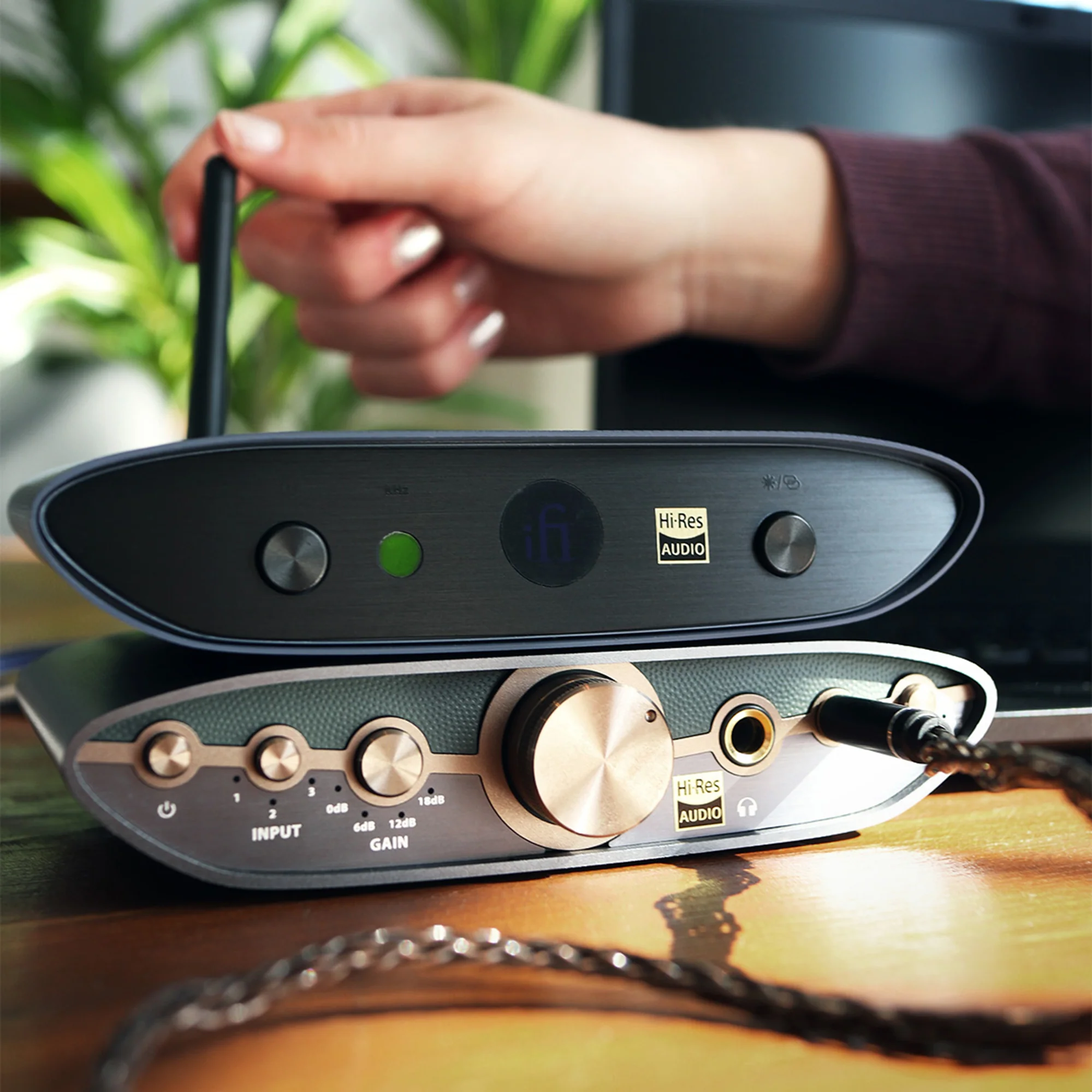 iFi Zen Air Blue 2 Bluetooth Receiver & DAC - Image 11