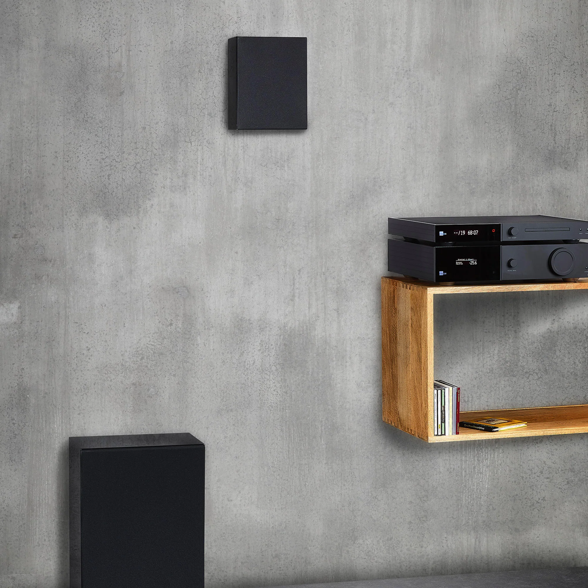 Lyngdorf BW-2 Subwoofer with Gabriel® fabric cover - Image 6