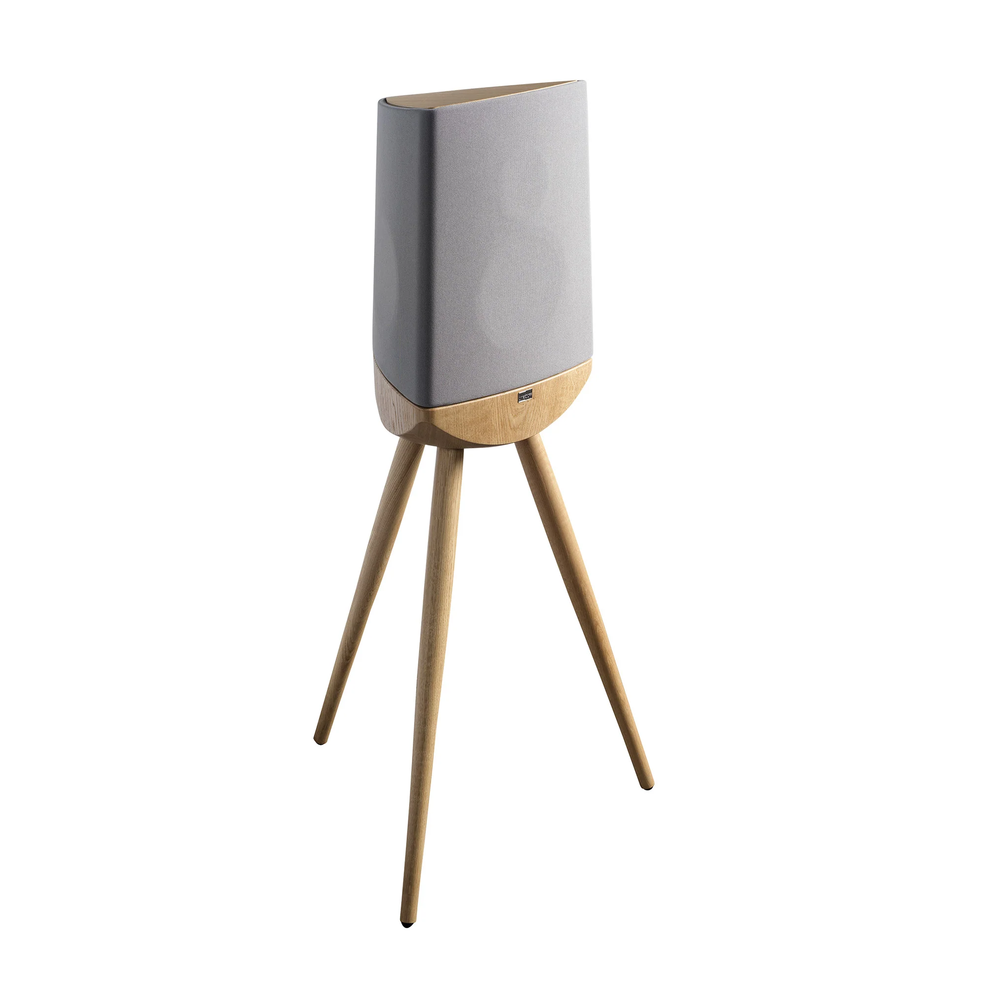 Lyngdorf Cue-100 High-End Standmount Speakers (Pair) - Image 8