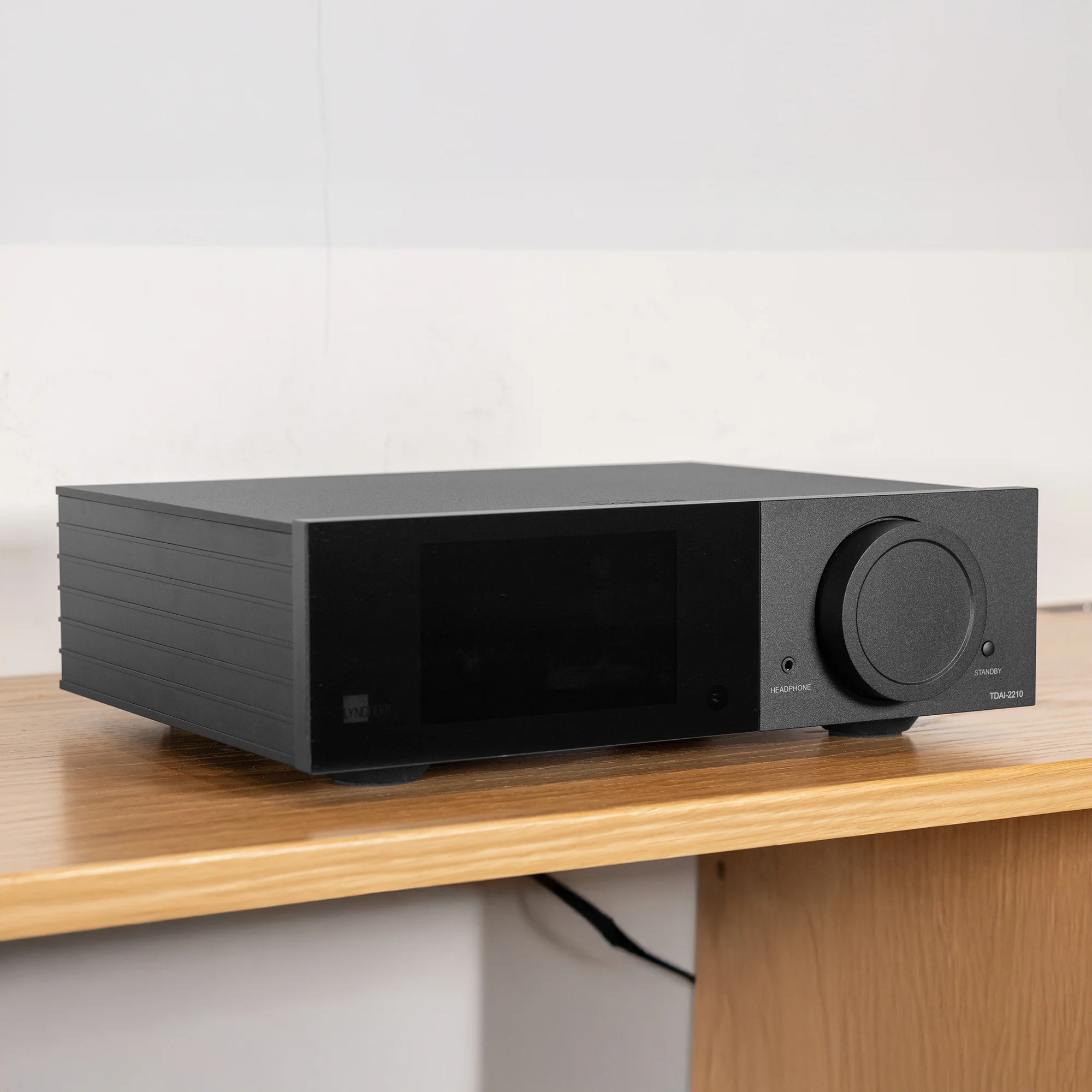 Lyngdorf TDAI-2210 Integrated Amplifier with RoomPerfect - Image 9
