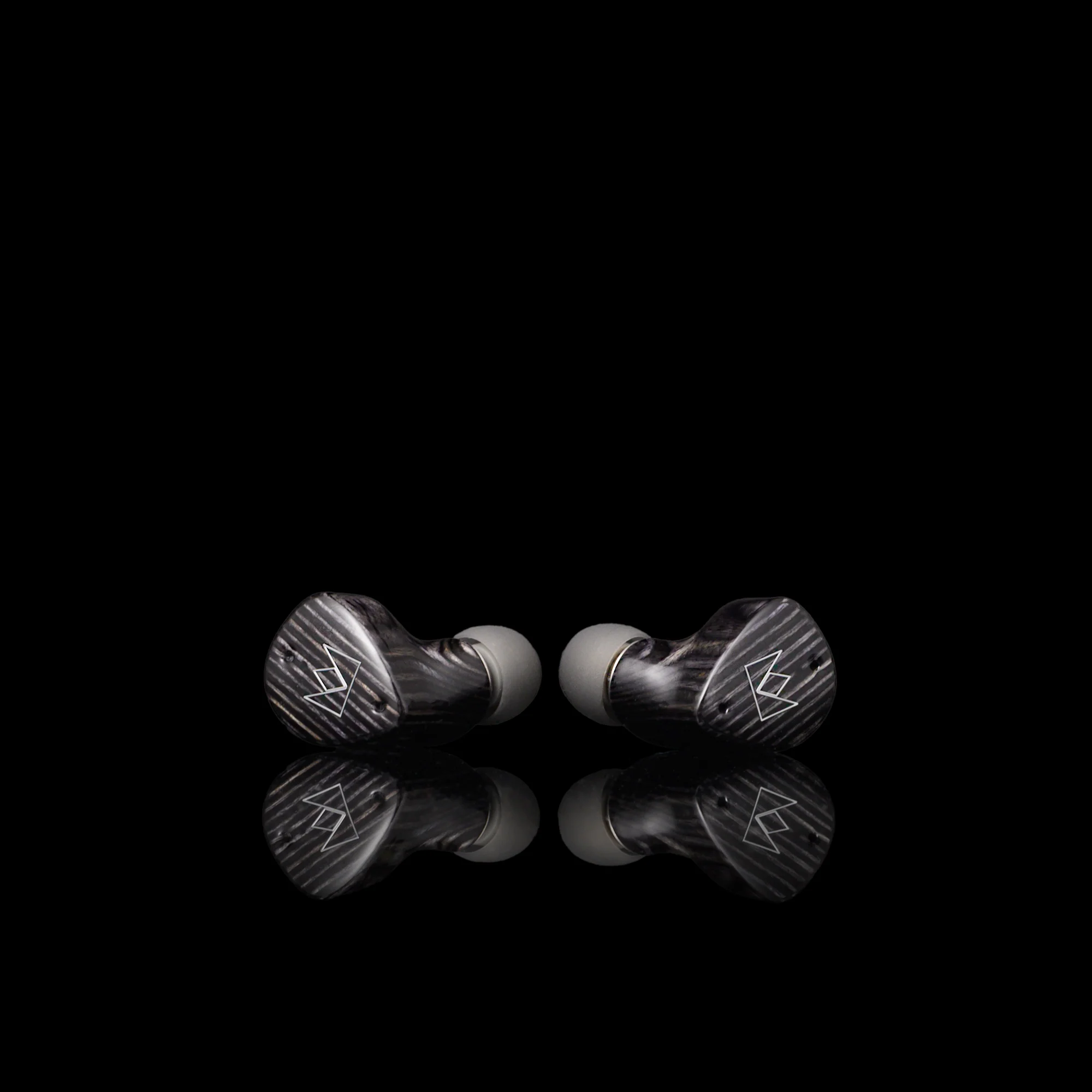 Noble FoKus Prestige Encore True Wireless In-Ear Monitors - Image 44