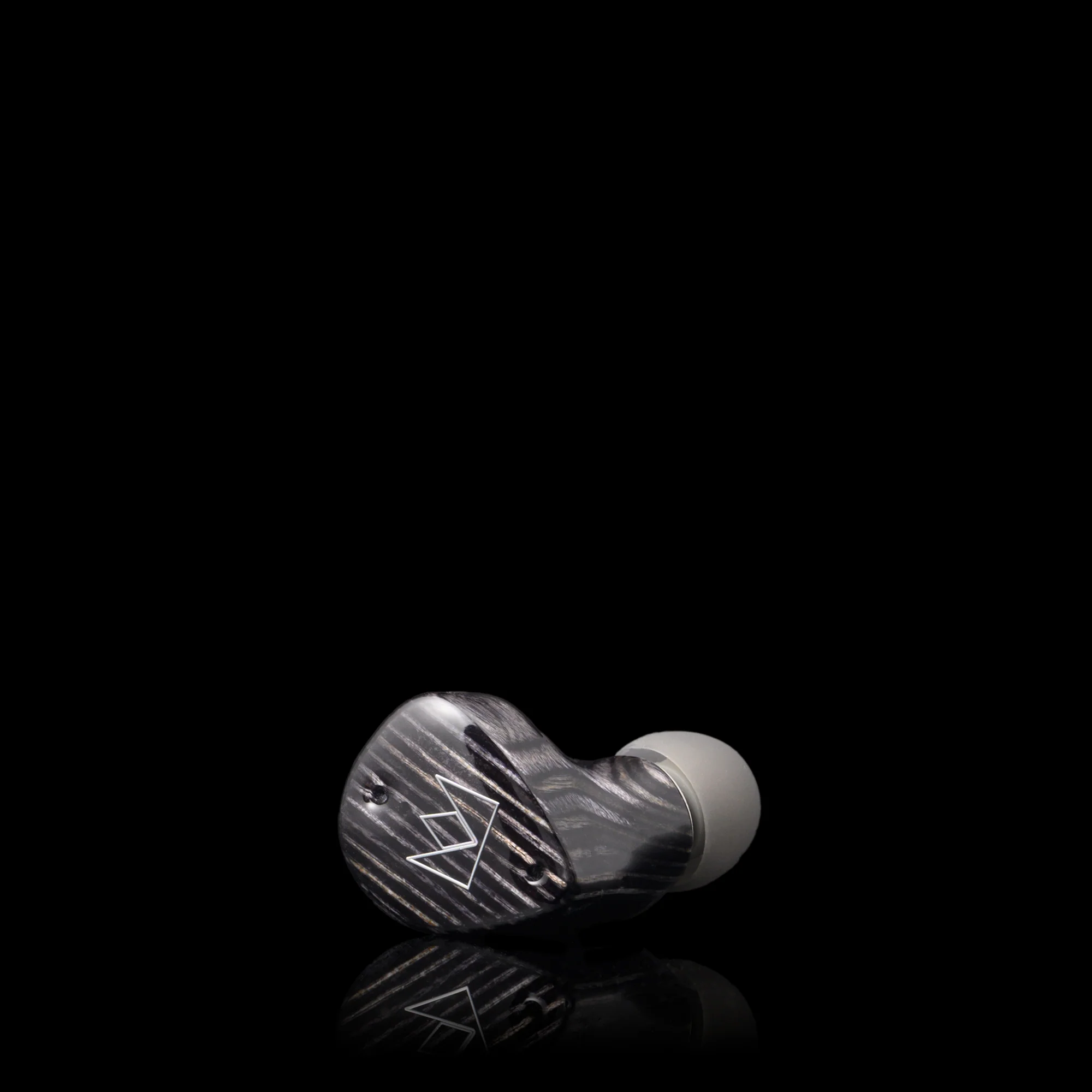 Noble FoKus Prestige Encore True Wireless In-Ear Monitors - Image 46