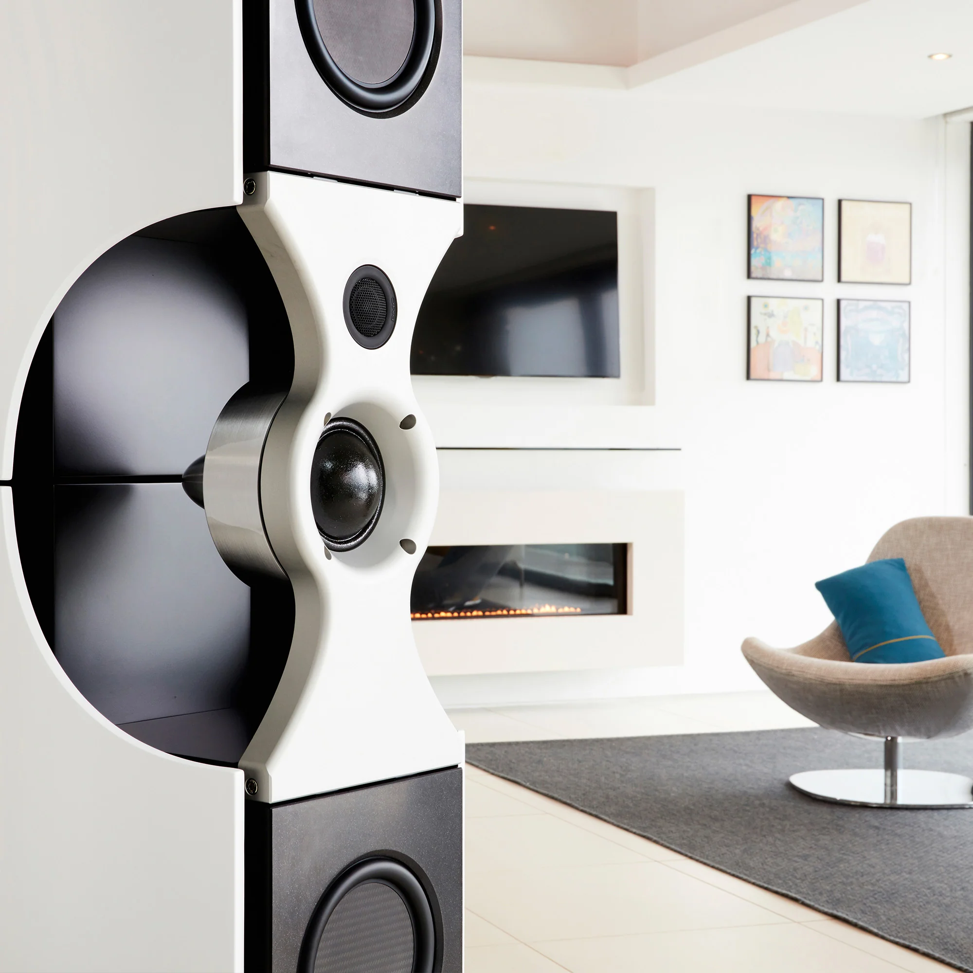 PMC fact fenestria Floor Standing Speakers (Pair) - Image 3