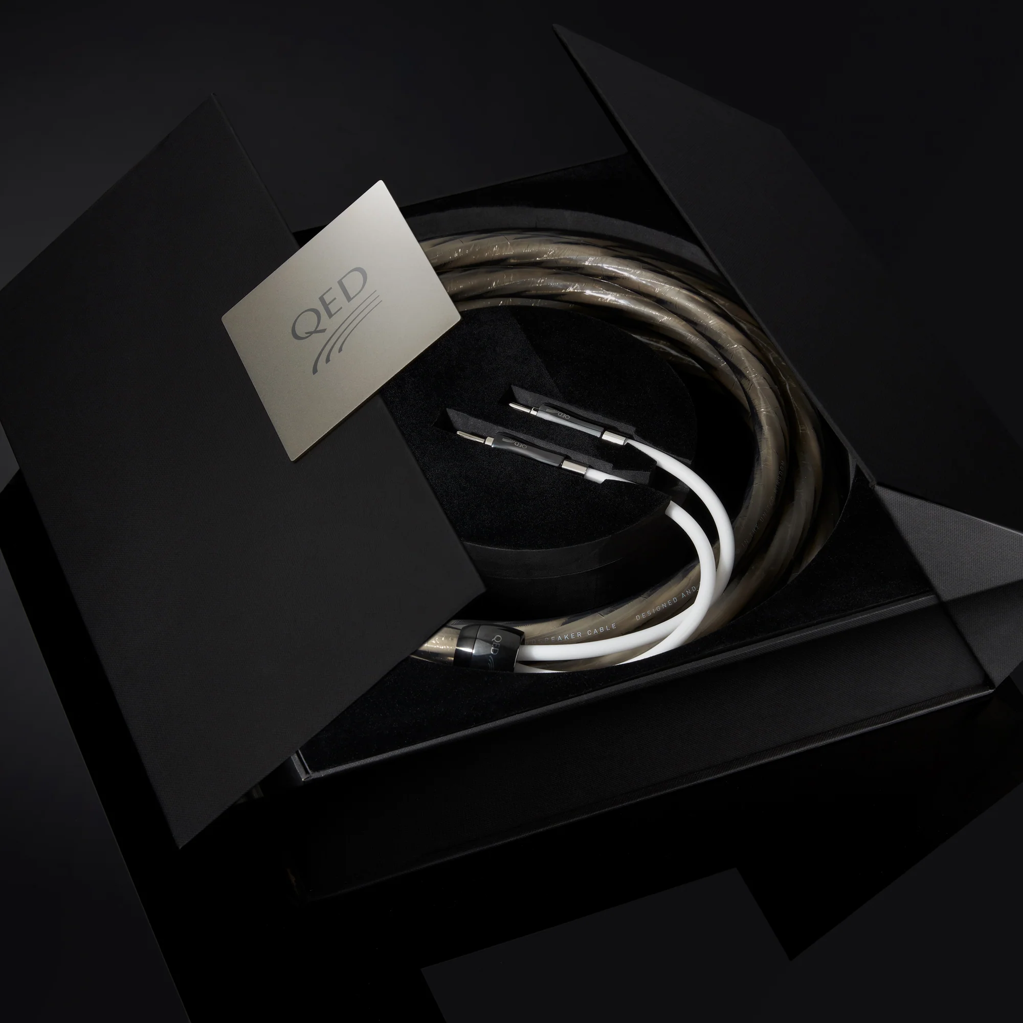 QED Supremus Zr Speaker Cable Banana Pair - Image 12