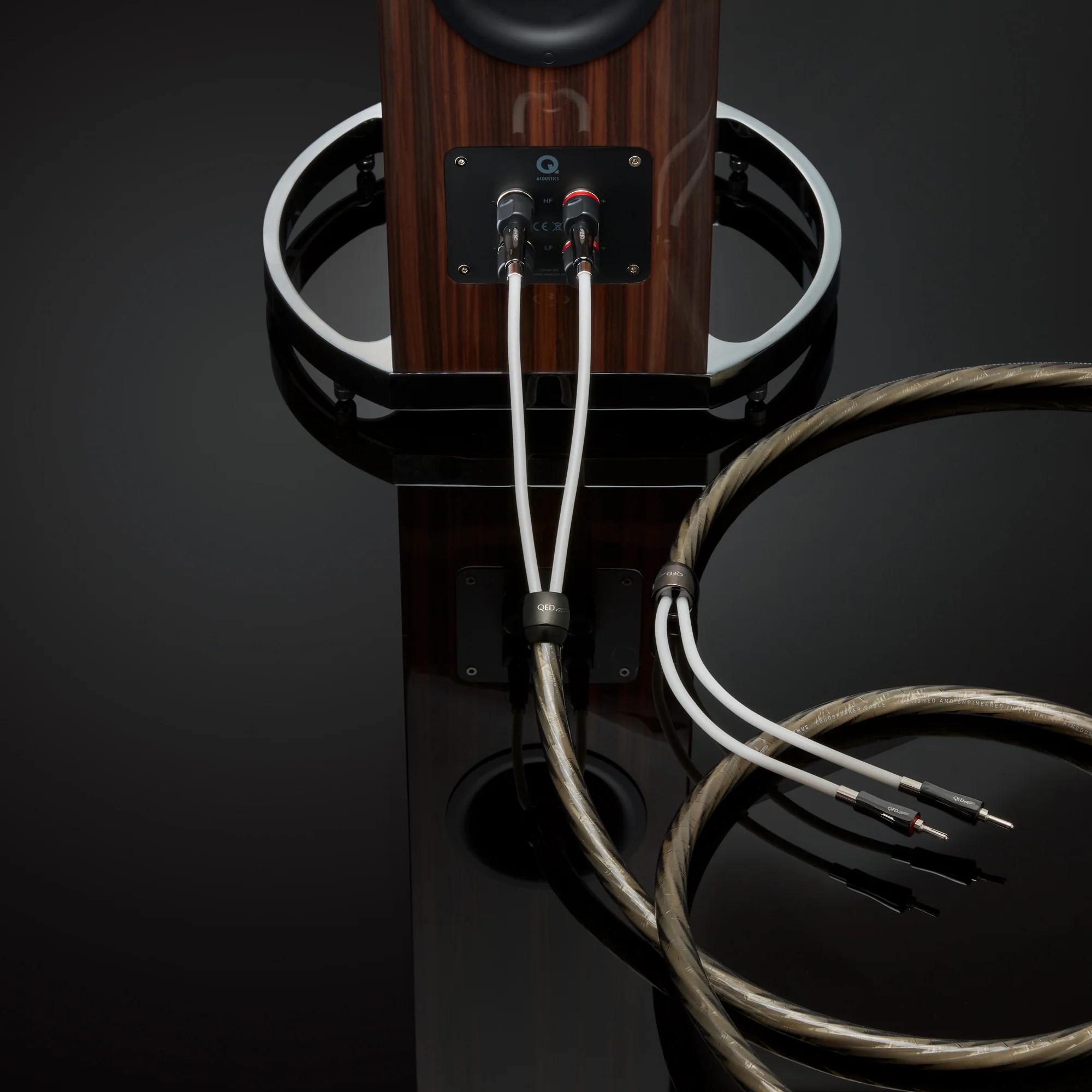 QED Supremus Zr Speaker Cable Banana Pair - Image 4