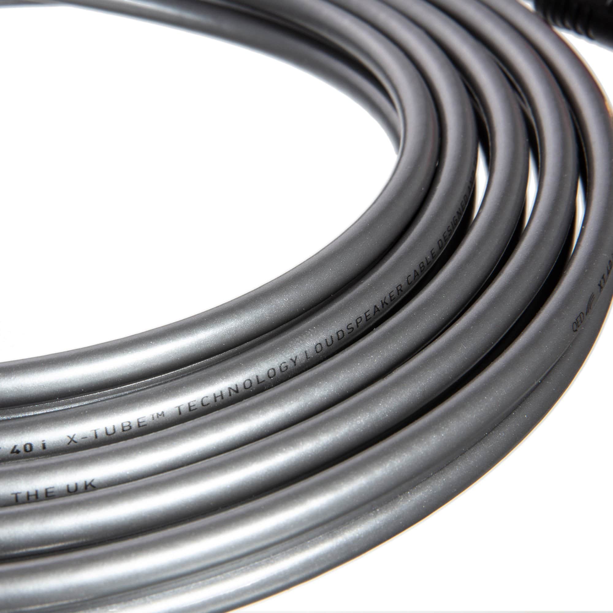 QED XT40i Speaker Cable Banana to Banana Pair - Image 3