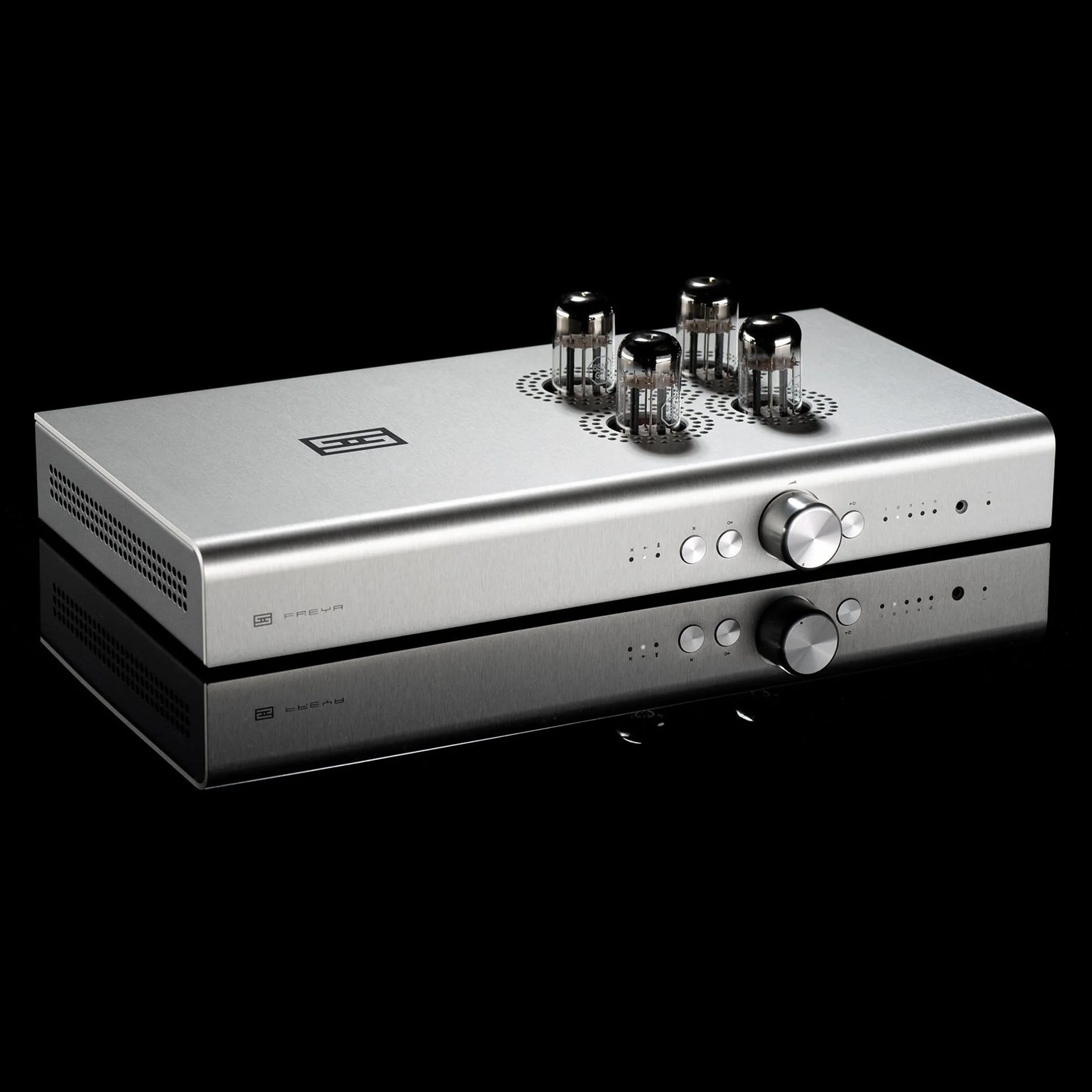 Schiit Audio Freya+ Balanced Stereo Pre-Amplifier - Image 3