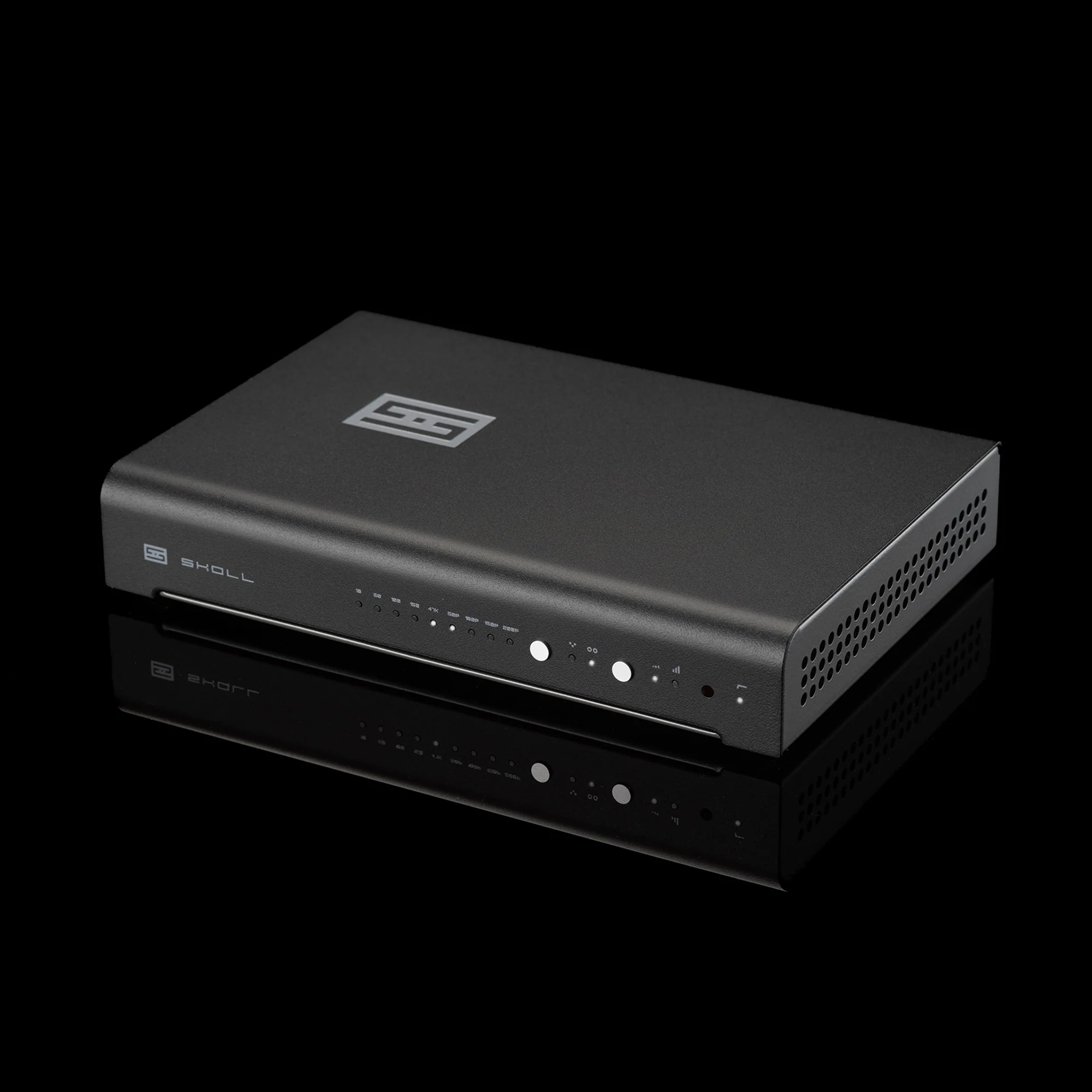 Schiit Audio Skoll MM/MC Phono Preamplifier