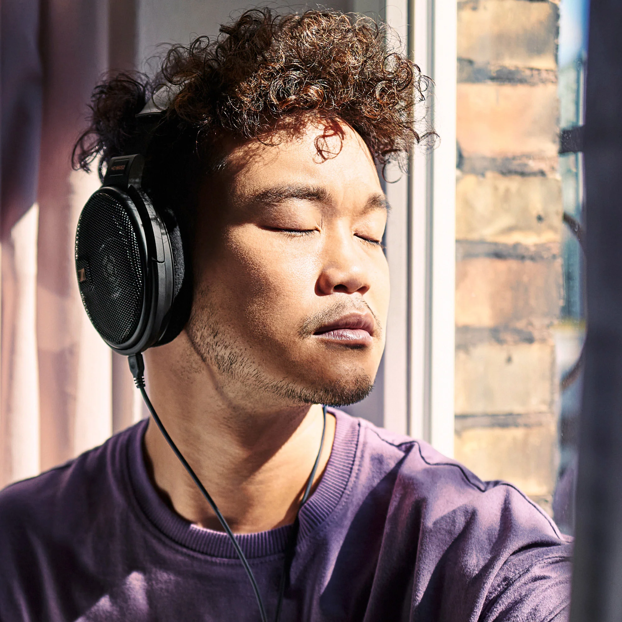 Sennheiser HD660S2 Open Back Headphones - Image 16