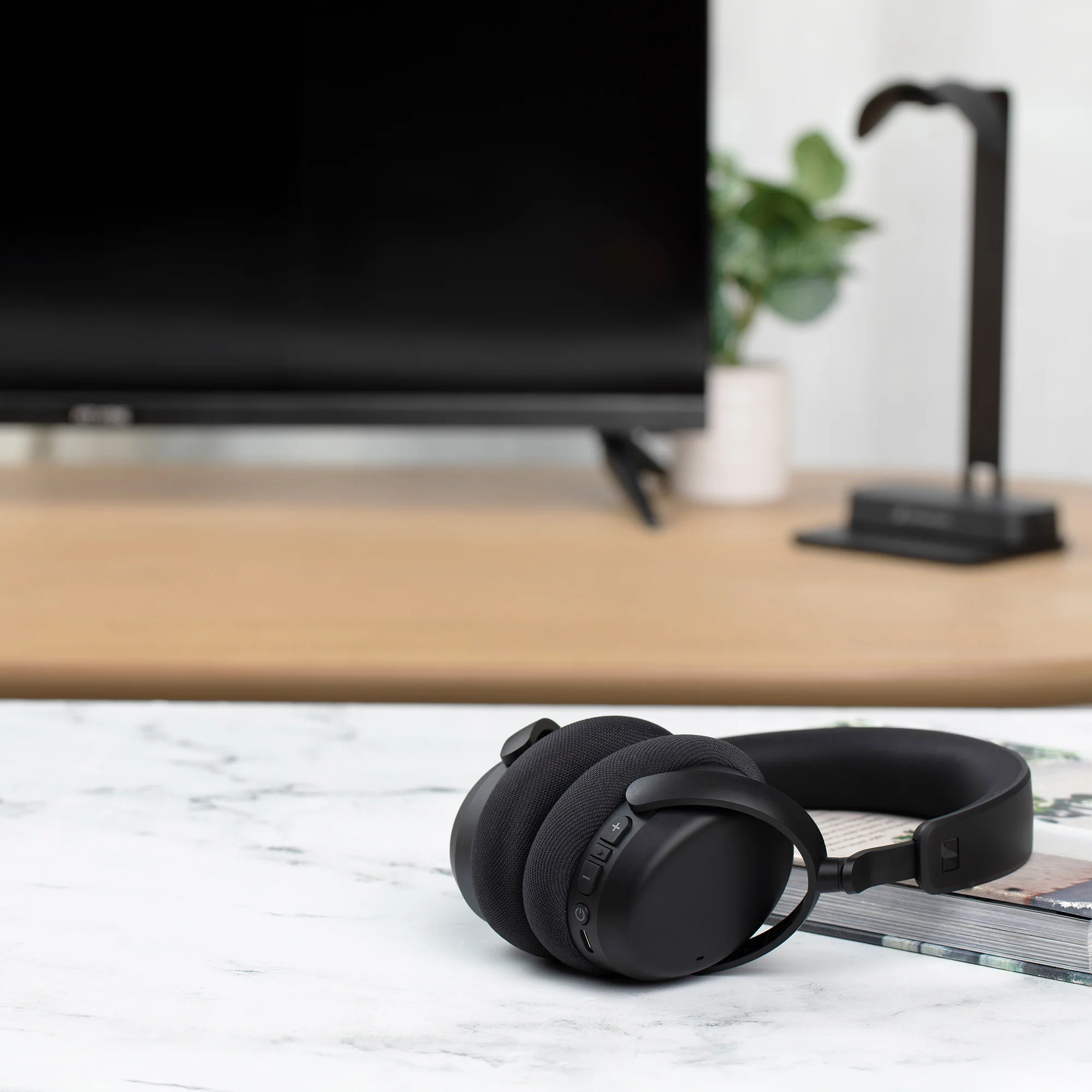 Sennheiser RS275 TV Headphones - Image 13