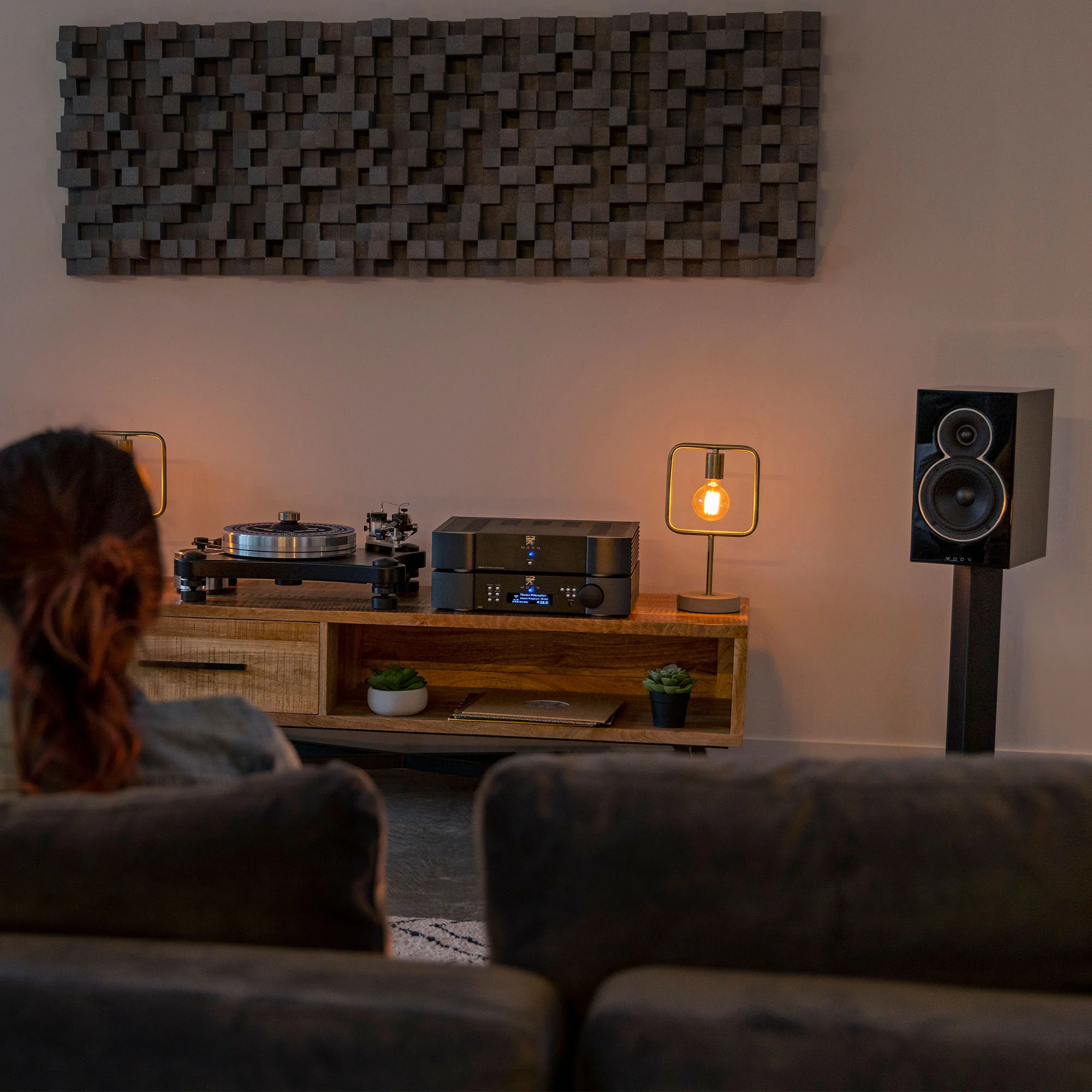 Simaudio MOON Voice 22 Loudspeakers Pair - Image 9