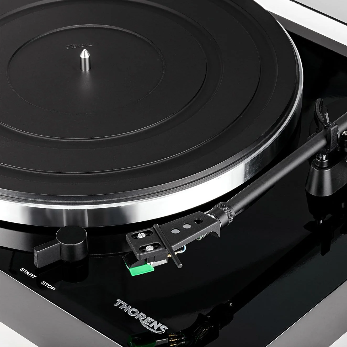 Thorens TD 202 Manual Turntable - Image 3