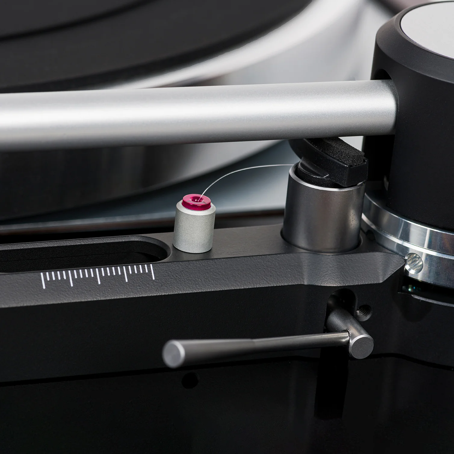 Thorens TD1500 Turntable - Image 14